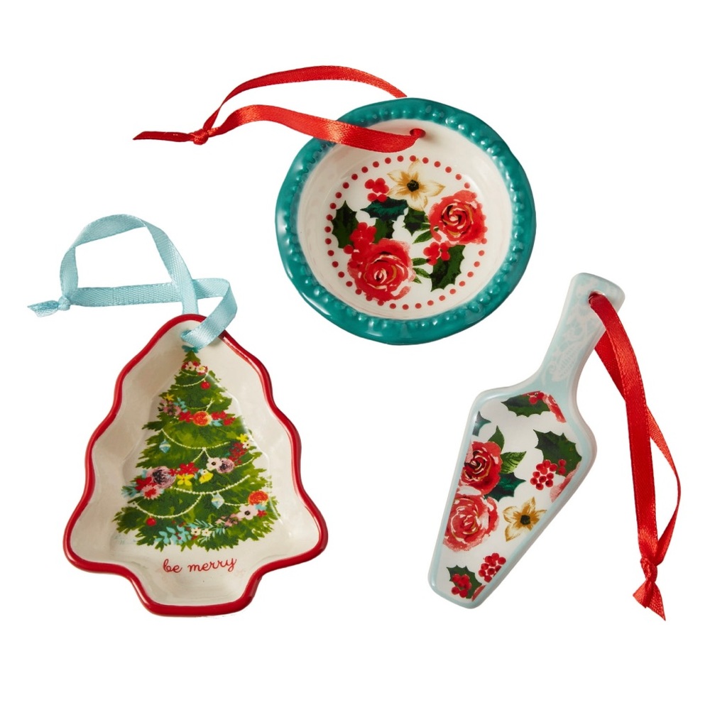 The Pioneer Woman 3 piece Holiday Ornaments Bundle